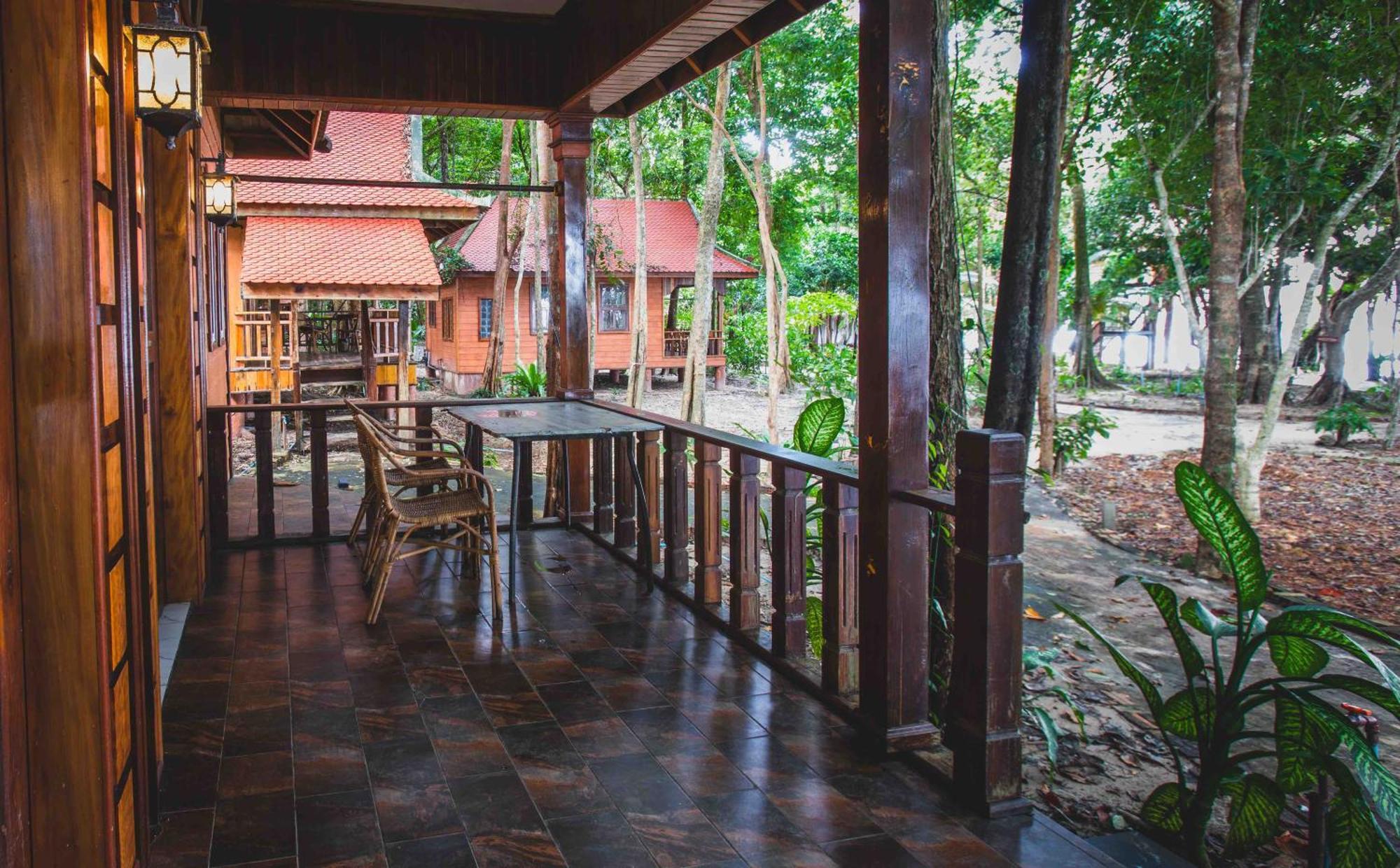 Tree House Bungalows Kaoh Touch Экстерьер фото